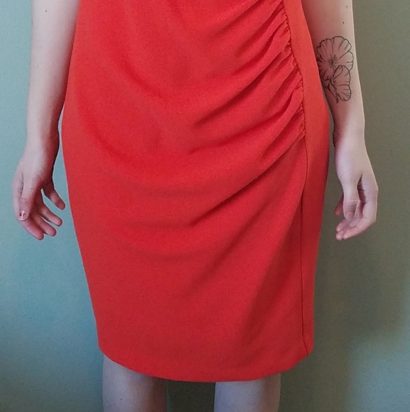 THML Party Dress - Picture 6 of 6